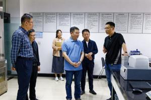 湖北鄂中通世达沥青有限公司总经理黄晶到访完美官方网站-完美wanmei（中国）
